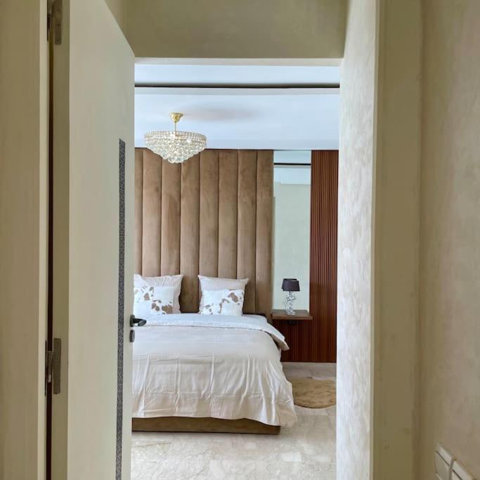 Appartement Centre Gare Gueliz Chic Et Cosy De Marrakech Marrakesch Exterior foto