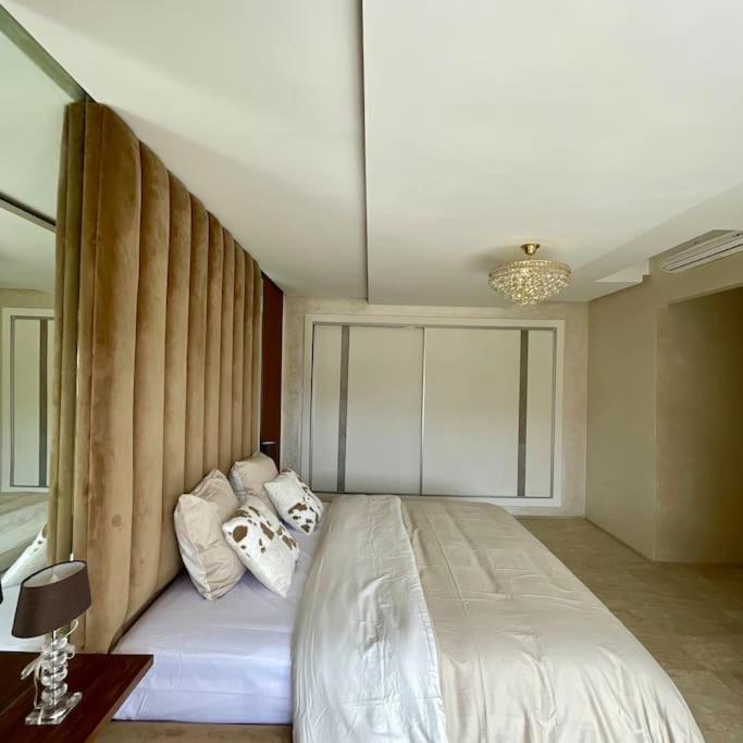 Appartement Centre Gare Gueliz Chic Et Cosy De Marrakech Marrakesch Exterior foto