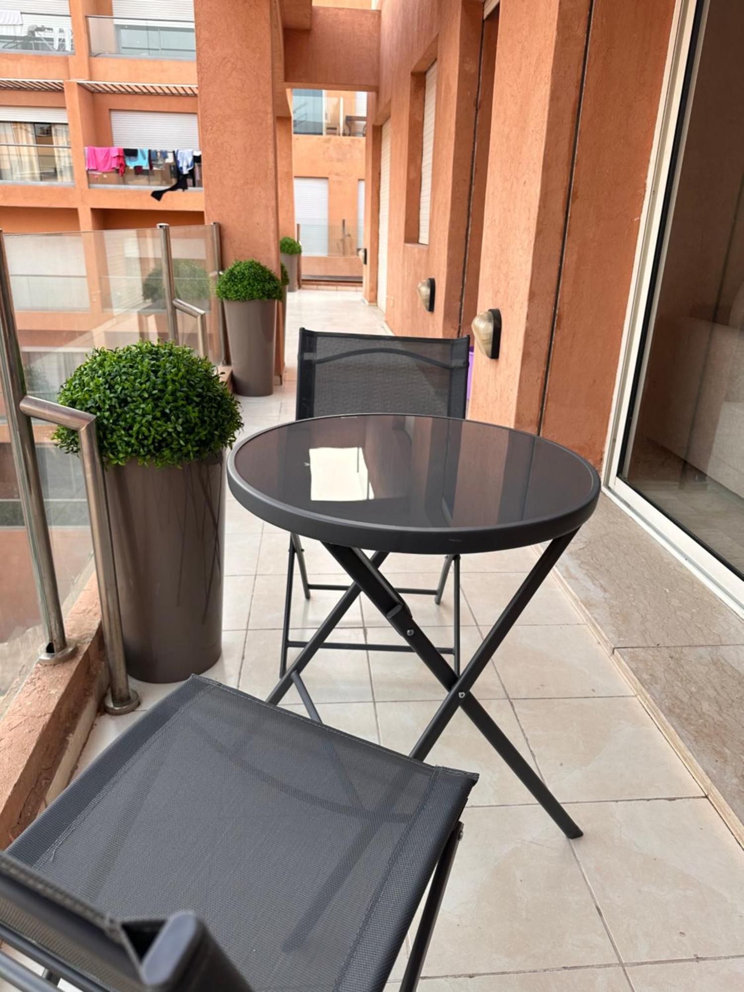 Appartement Centre Gare Gueliz Chic Et Cosy De Marrakech Marrakesch Exterior foto